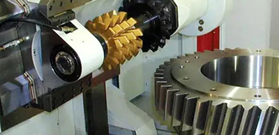 高速滚齿机使用前的准备是怎样的？